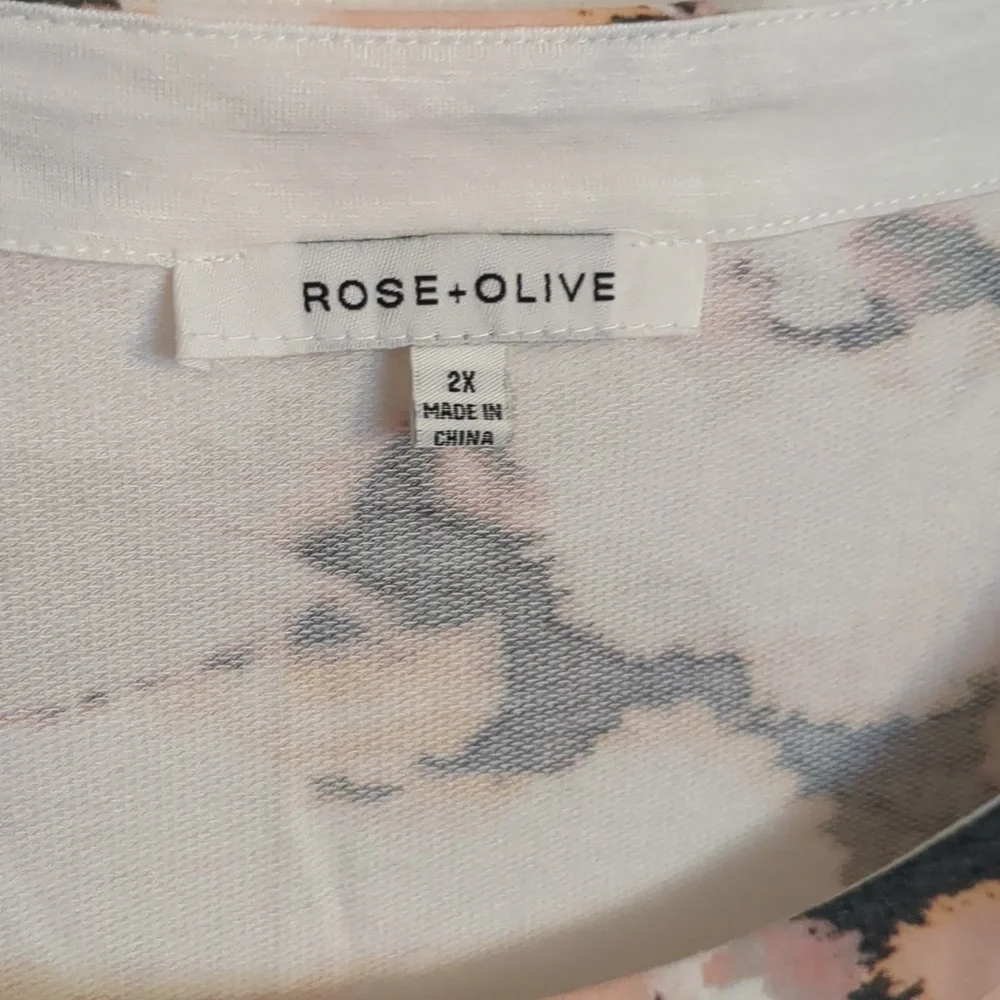 Rose & Olive gently used